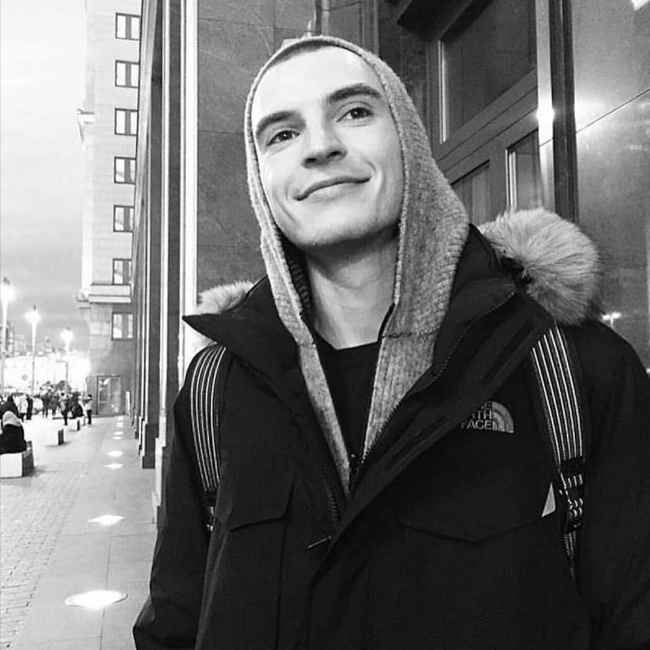 "Ему не было больно": в России умер известный блогер