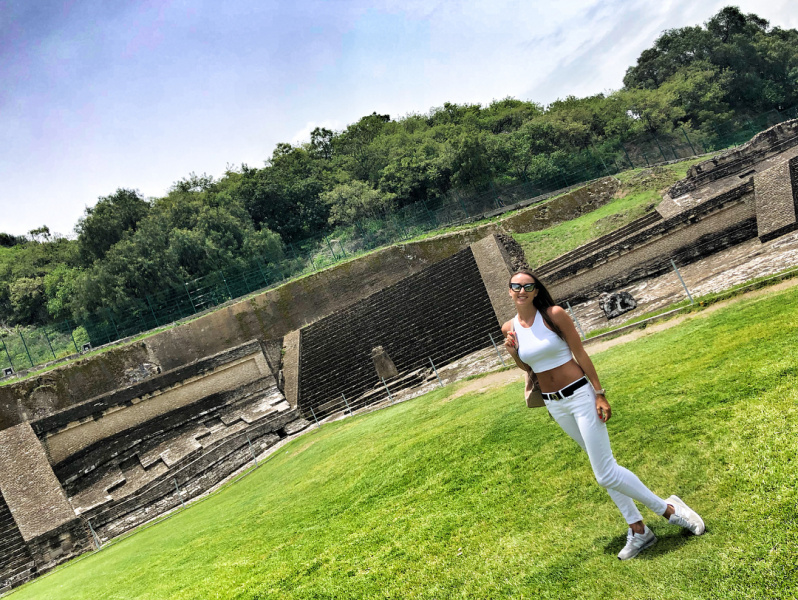 "Суперкрасотка": відома українська гімнастка вразила мережу новими фото з відпочинку