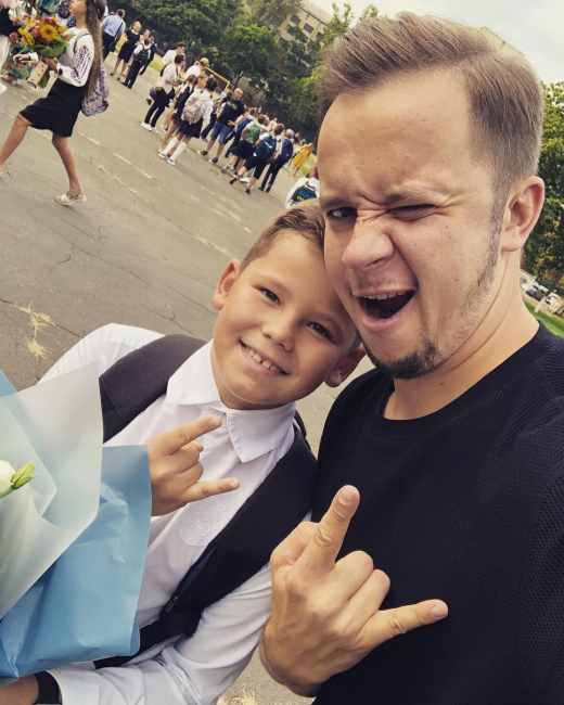 Зірковий День знань: як українські знаменитості провели своїх дітей до школи (фото)