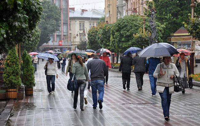 "Спасительная прохлада": синоптики рассказали, где в Украине пройдут дожди