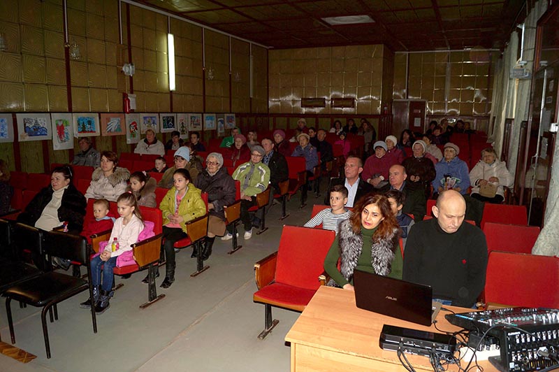 "Доставляють обличчя глядачів": в Судаку відсвяткували День Республіки Крим