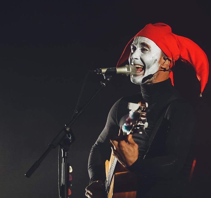 Відбір на Євробачення 2018: що відомо про Сергія Бабкіна (фото, відео)