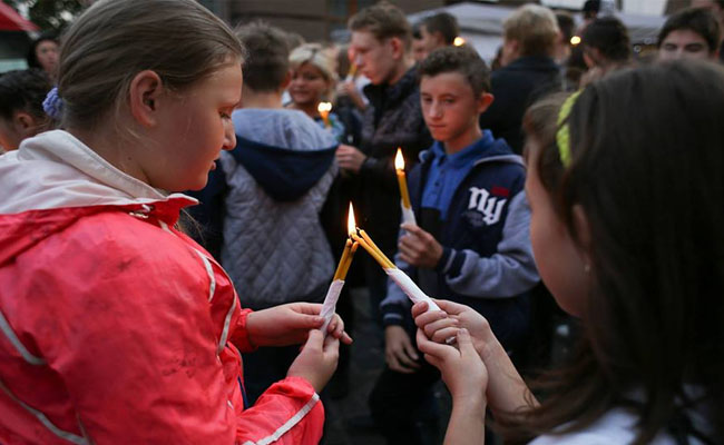 В память о жертвах Бабьего Яра: в Киеве прошло шествие со свечами