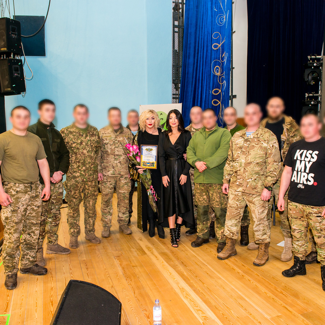 Українська поп-діва запросила всіх на концерт в Донецьку