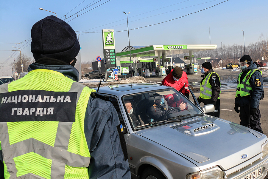 Ивано-Франковск на карантине: какая ситуация на дорогах и блокпостах сегодня (фото)