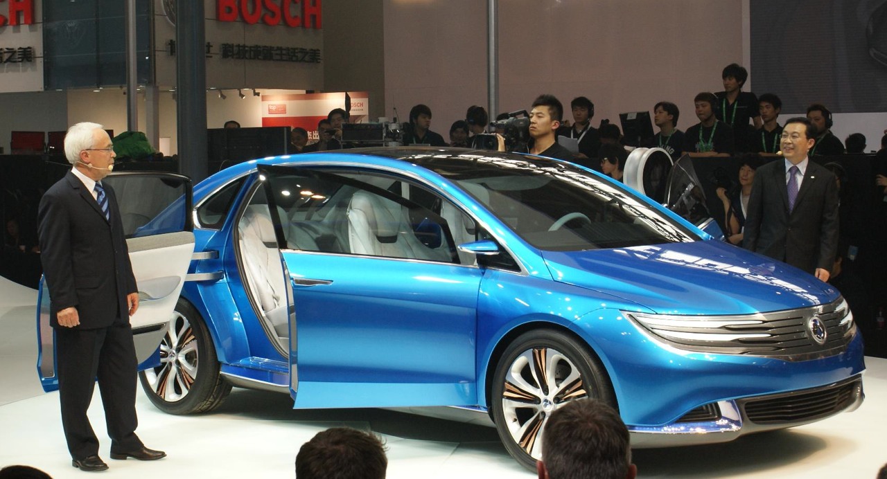 Tesla и все, все, все: самый полный обзор электромобилей мира