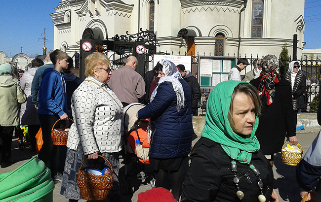 "Настроение нулевое": жители оккупированных территорий рассказали, как празднуют Пасху