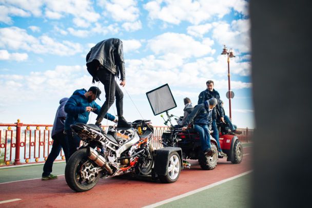 Позитив из "Время и Стекло" серьезно травмировался на съемках клипа (фото)