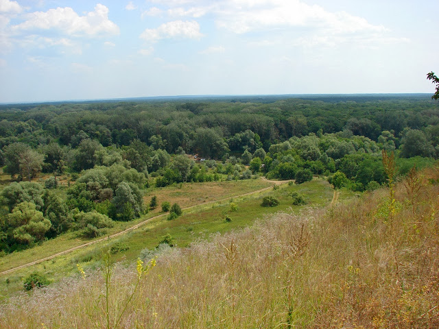 Букский каньон, скалы Довбуша и живописный меловой массив: топ-5 мест для скалолазания в Украине