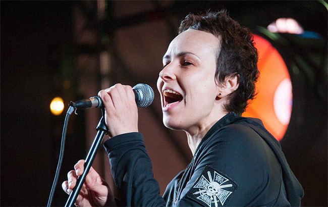 Известная российская рок-певица выступила в оккупированном Донецке (фото)