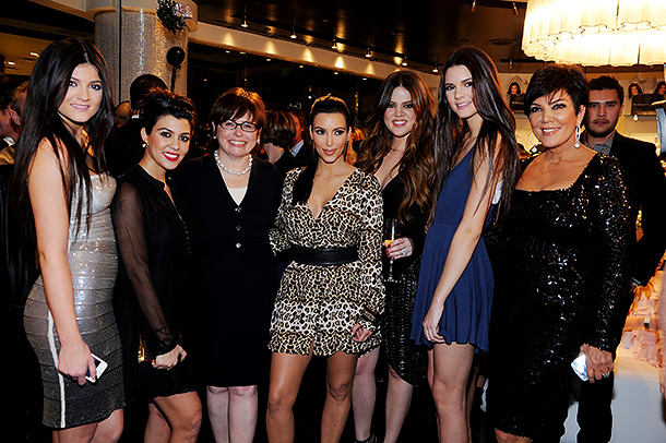 Стало известно, сколько получает Ким Кардашьян за рекламный пост в Instagram