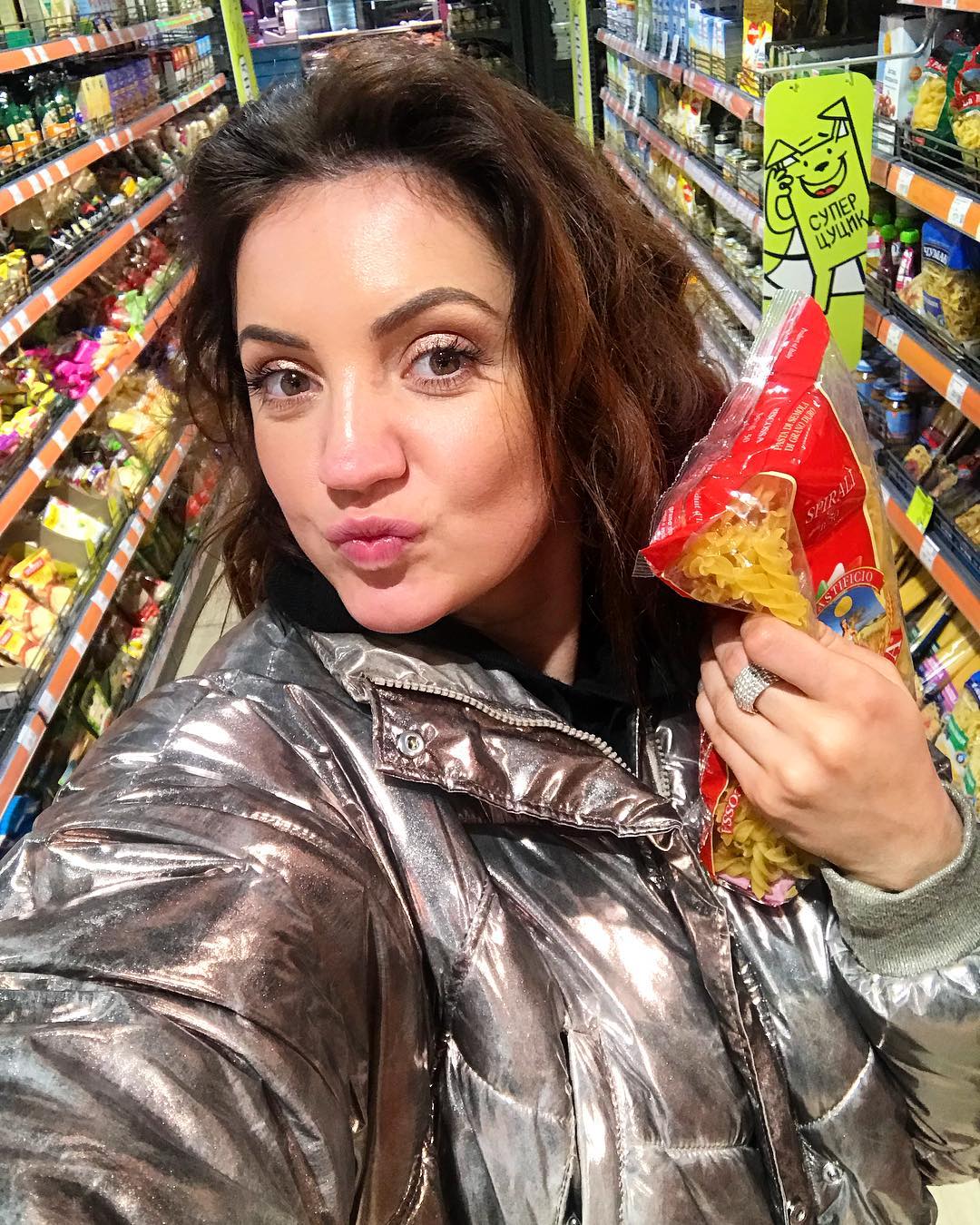 &quot;Я не бачу більше сенсу приховувати&quot;: українську зірку запідозрили у вагітності