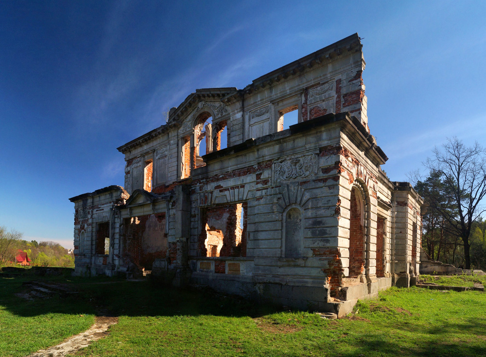 Букский каньон, скалы Довбуша и живописный меловой массив: топ-5 мест для скалолазания в Украине