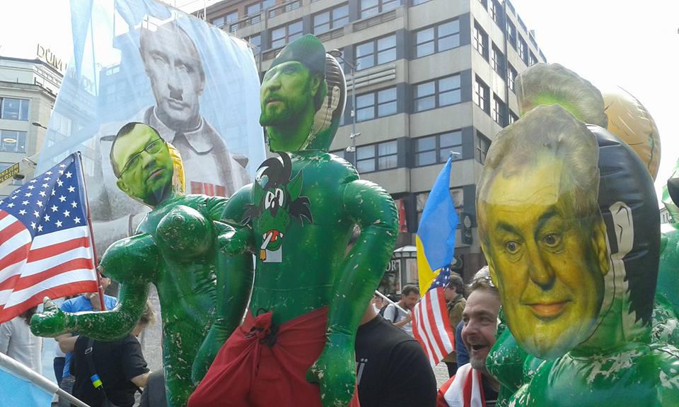 В Чехии байкеров "Ночные волки" встретил призрак Путина байкеры чехия ночные волки