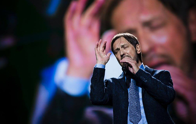 "Дуже хворий": росіян закликали молитися за відомого співака