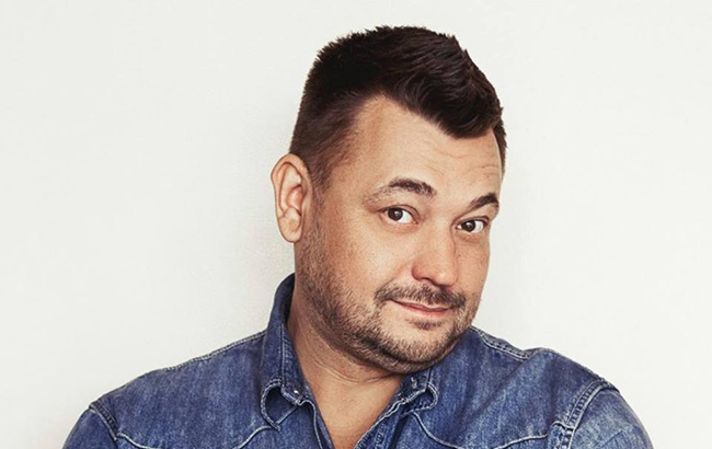 "Встаю и передвигаюсь": российская звезда 90-х перенес сложную операцию