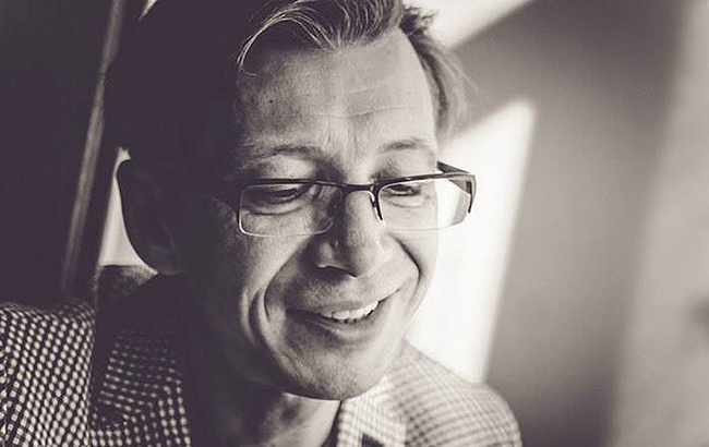 "Ні на секунду не втрачав почуття самоіронії": помер легендарний російський телеведучий