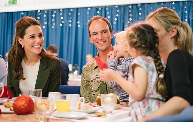 "Мы знаем, что она ест": исламские террористы хотели отравить Кейт Миддлтон