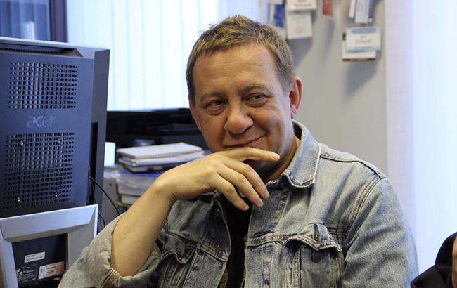 "Солдати воюють і тримають свою територію, а чиновники – ні": Муждабаєв про ситуацію на Донбасі і в Криму