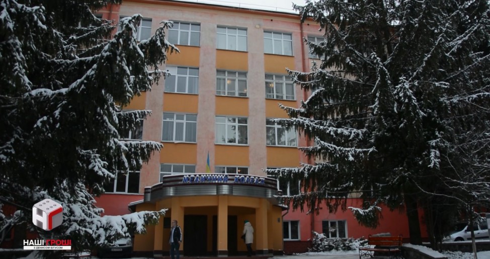 &quot;Покупают&quot; дипломы: в сети рассказали о коррупции в медицинских учебных заведениях (видео)