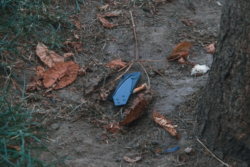 В Киеве компания подростков напала с ножом на представителей ЛГБТ