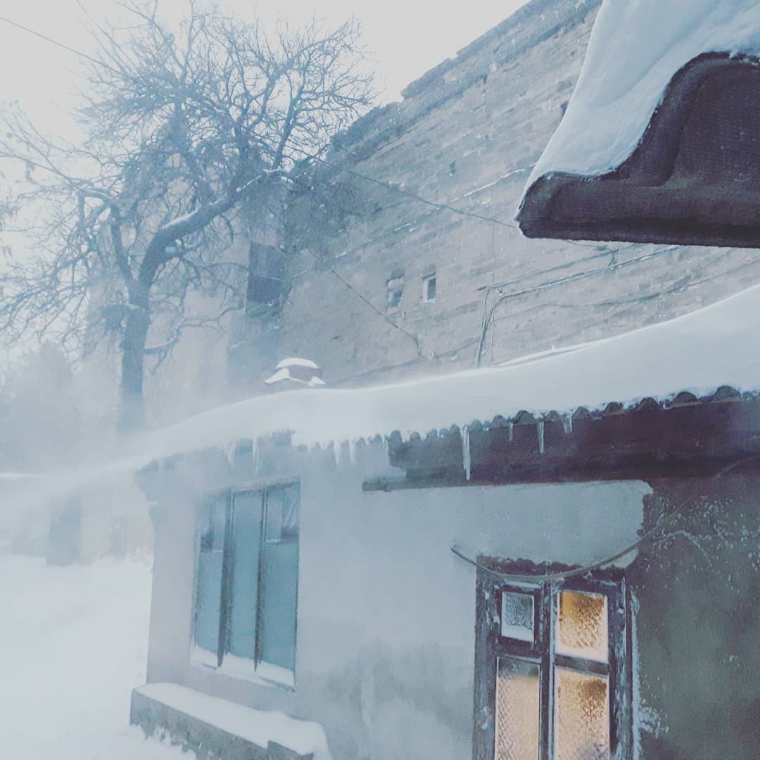 Снегопады в Украине: непогода накрыла города (фото, видео)