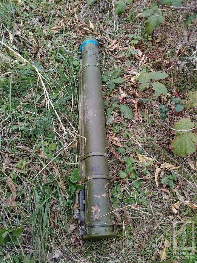 Шел, гранатомет нашел: в Кривом Роге бросили оружие у жилого дома