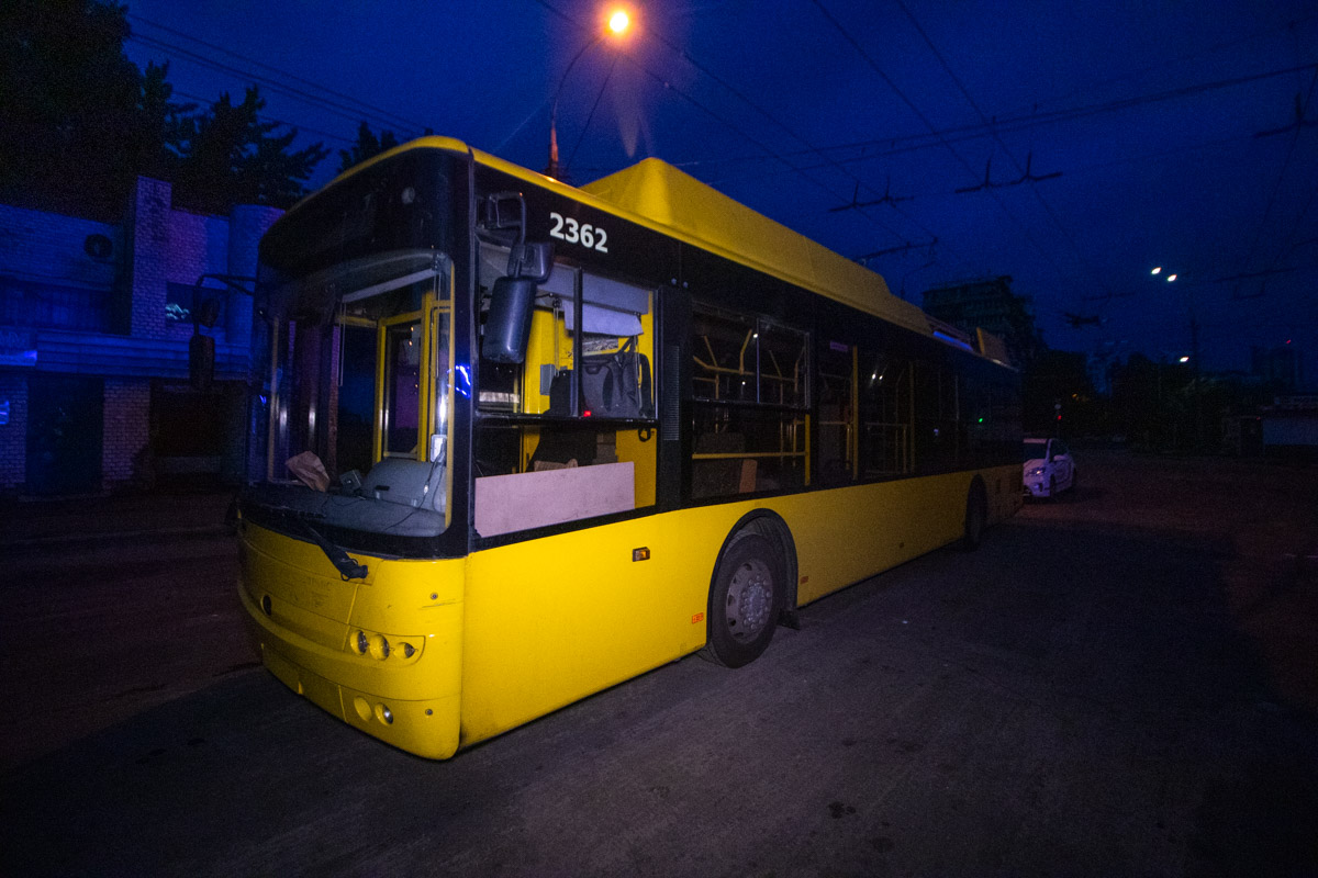 В Киеве водитель троллейбуса ездил по городу под кайфом: детали скандала