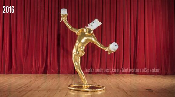 Одноногий спортсмен создает креативные костюмы на Хэллоуин