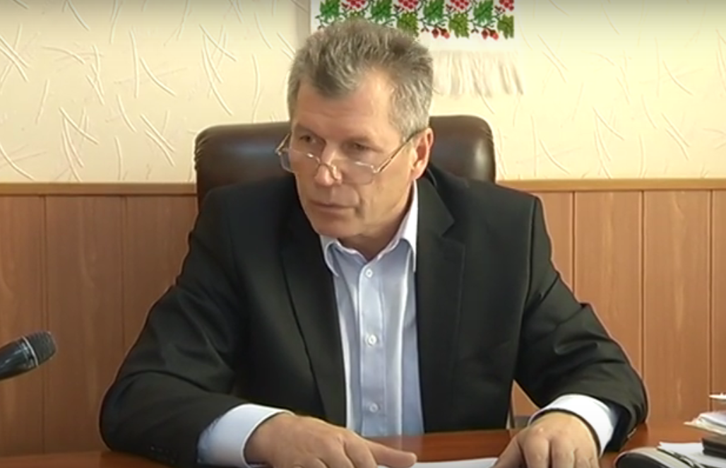 Неприпустиму поведінку педагога: у Бердянську вчитель на уроці штовхнув учня (відео)