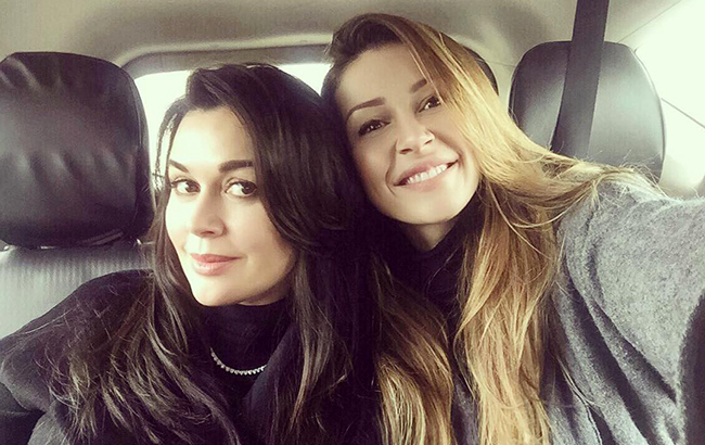 "Как сестры": в сети сравнили Анастасию Заворотнюк и ее подросшую дочь