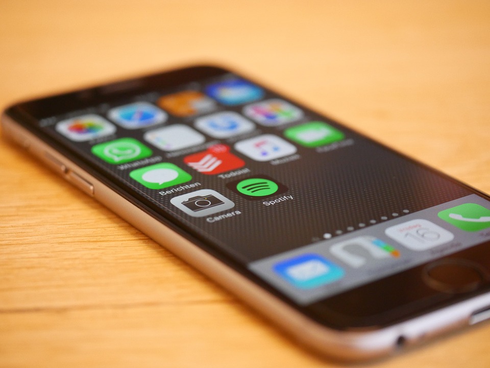 Apple зняла з виробництва ряд iPhone: перші подробиці