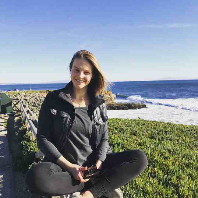 &quot;Год назад мы выбирали цветы на свадьбу дочки&quot;: в Мексике во время перестрелки погибла 27-летняя украинка