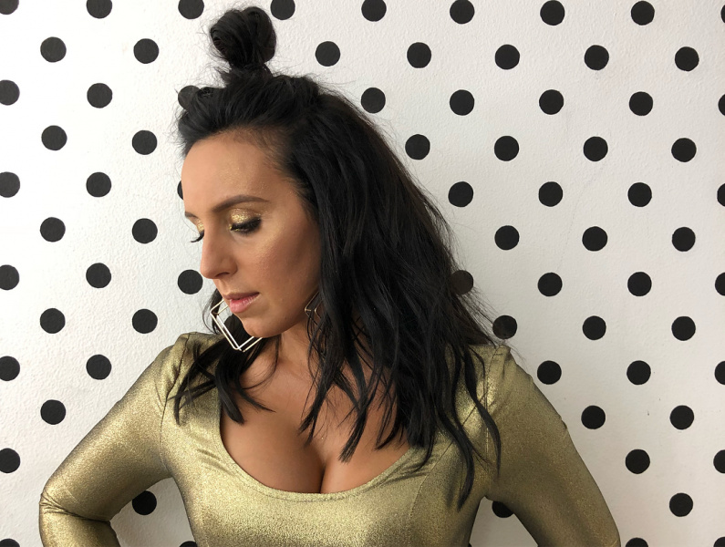 "Съемки завершились": Джамала обрадовала подготовкой нового клипа на песню "Крила" (фото)