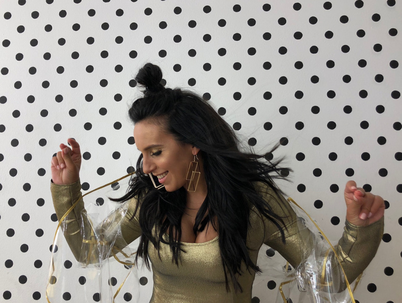 "Съемки завершились": Джамала обрадовала подготовкой нового клипа на песню "Крила" (фото)