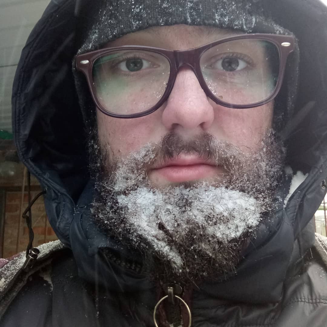 Снегопады в Украине: непогода накрыла города (фото, видео)