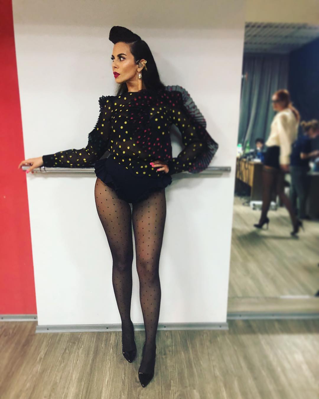 "Українська Бейонсе": спокуслива Настя Каменських блиснула розкішними формами