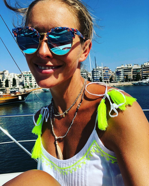 "Греция - любовь моя": Катя Осадчая впечатлила красочными фото с отдыха