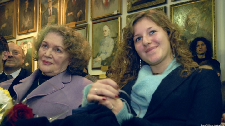 &quot;Не терпить фальші&quot;: онука Ліни Костенко розповіла цікаві деталі з життя своєї бабусі