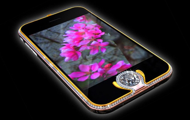 Золотые слова: как выглядят топ-10 самых дорогих мобильных телефонов в мире