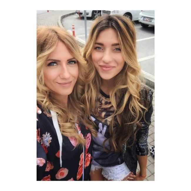 Леся Никитюк и Регина Тодоренко 