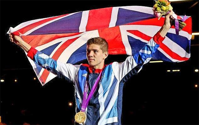 Відомий британський боксер назвав Ломаченко "найкращим у світі"