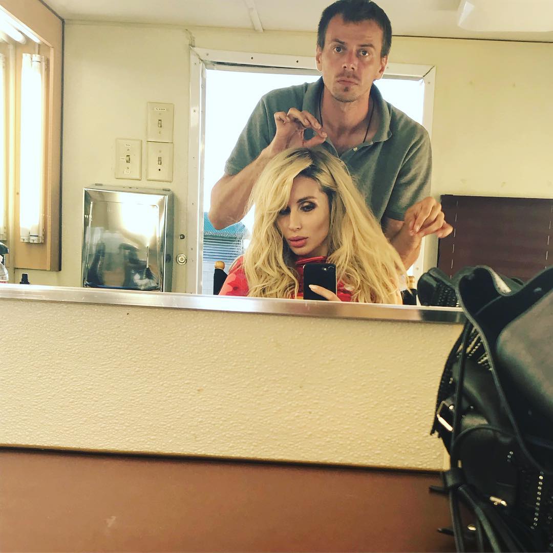 LOBODA поделилась финальными кадрами со съемок клипа "SuperSTAR"