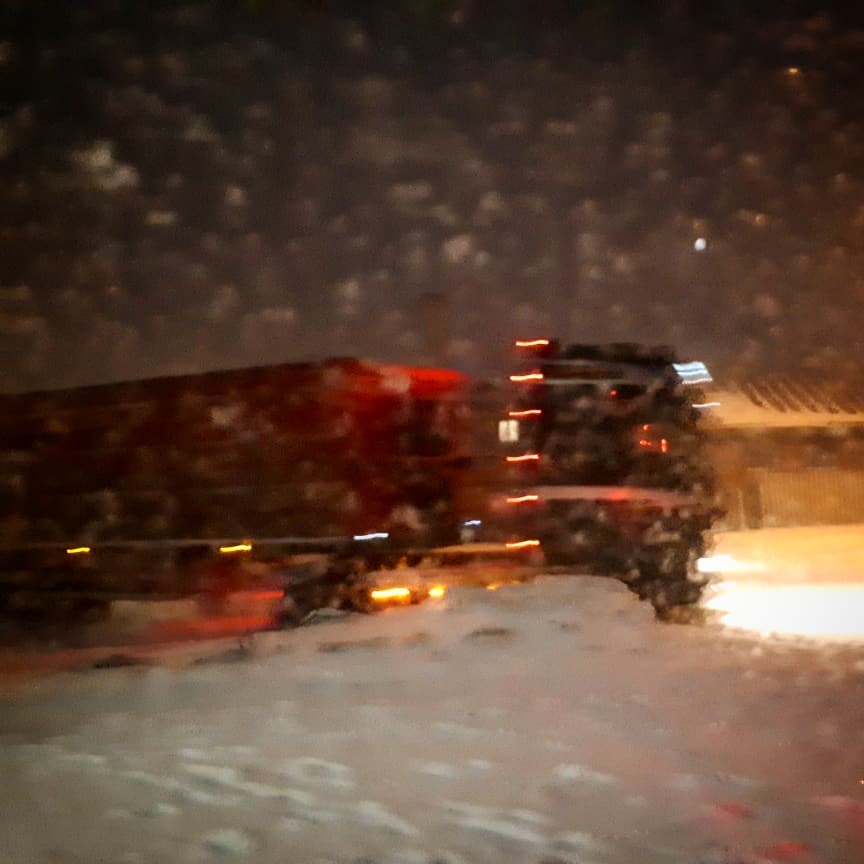 Снегопады в Украине: непогода накрыла города (фото, видео)