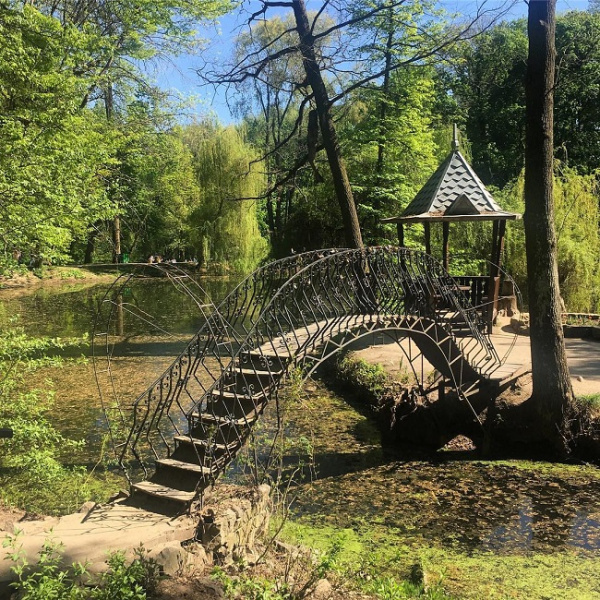 Де відпочити в Україні у листопаді: топ-5 ідей для осінньої подорожі