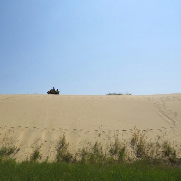 Де відпочити в Україні у листопаді: топ-5 ідей для осінньої подорожі
