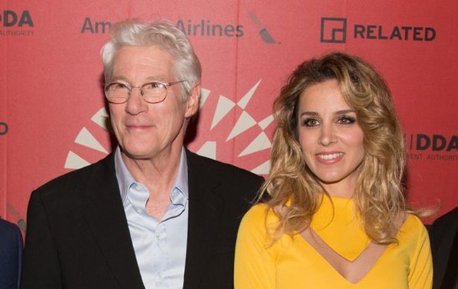 Легендарний голлівудський актор одружується втретє