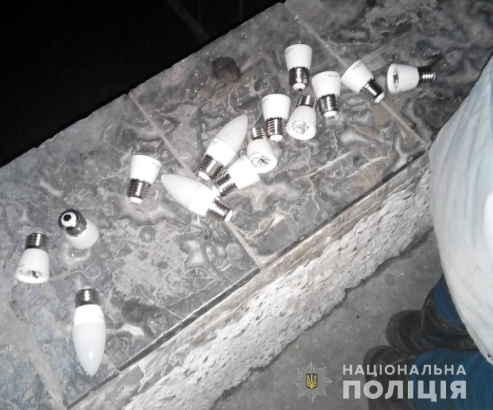 У Дніпропетровській області малолітні вандали розгромили музей