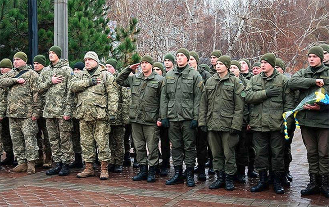 День добровольца: 14 марта Украина чтит своих защитников, которые одни из первых встали на оборону отечества