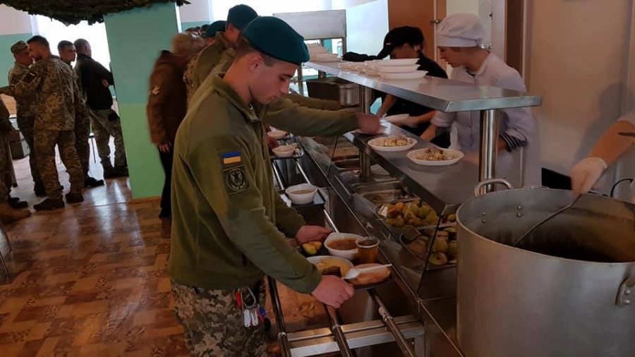 Як змінилося харчування в ЗСУ: вражаючі фото